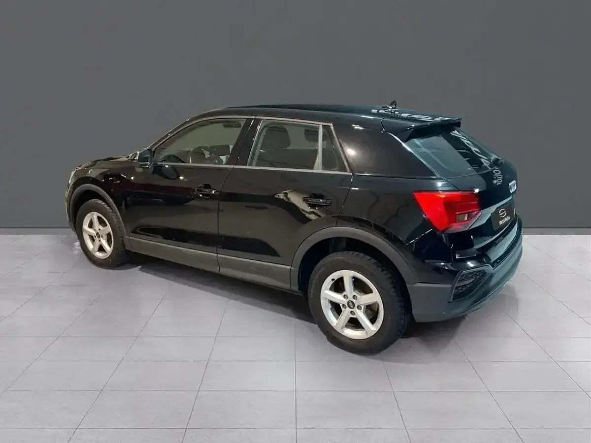 Usado Audi Q2 Premium 110 CV (80 kW) 2024 Negro SUV