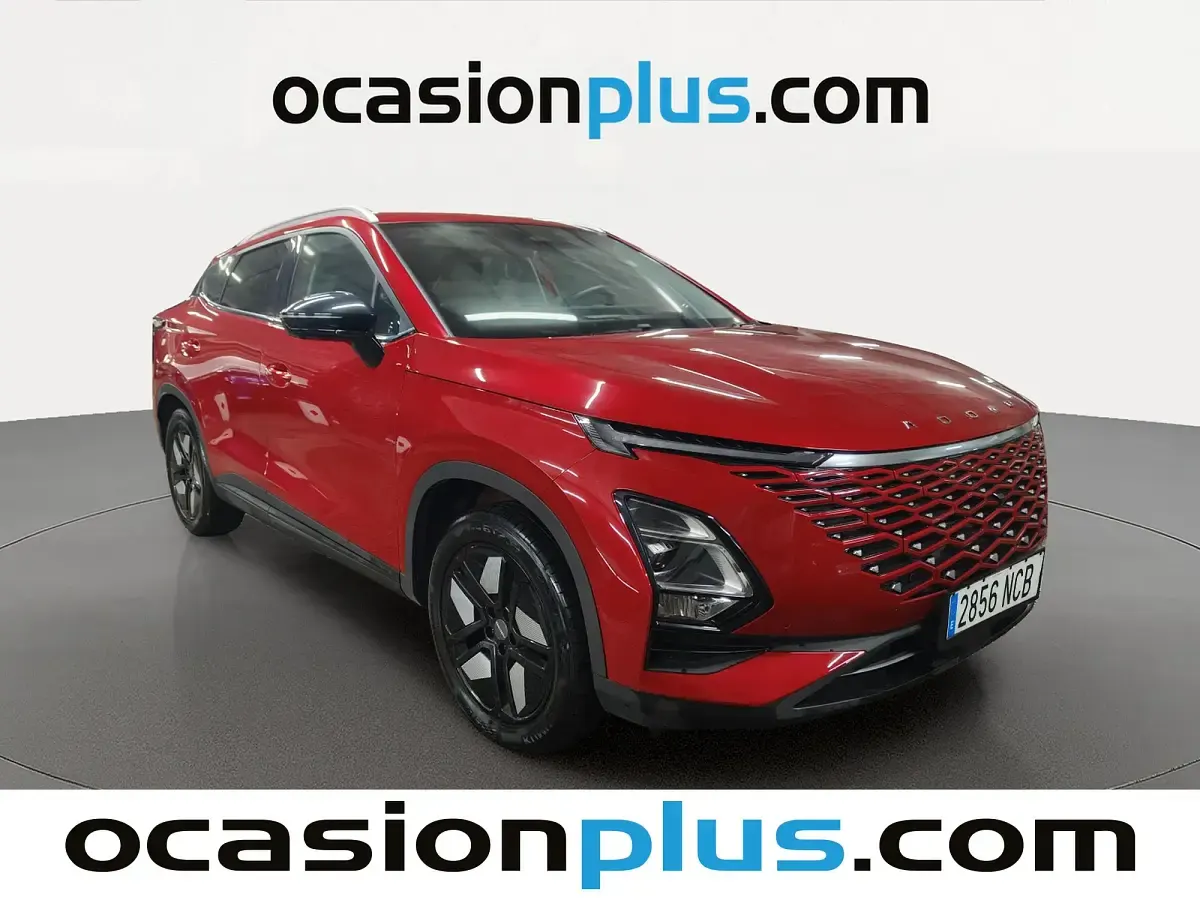 Używany Omoda 5 147 KM (108 kW) 2025 Czerwony SUV