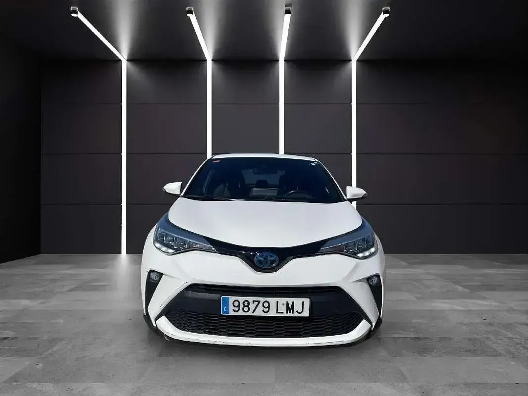 Usado Toyota C-HR Active 122 CV (89 kW) 2021 Blanco SUV