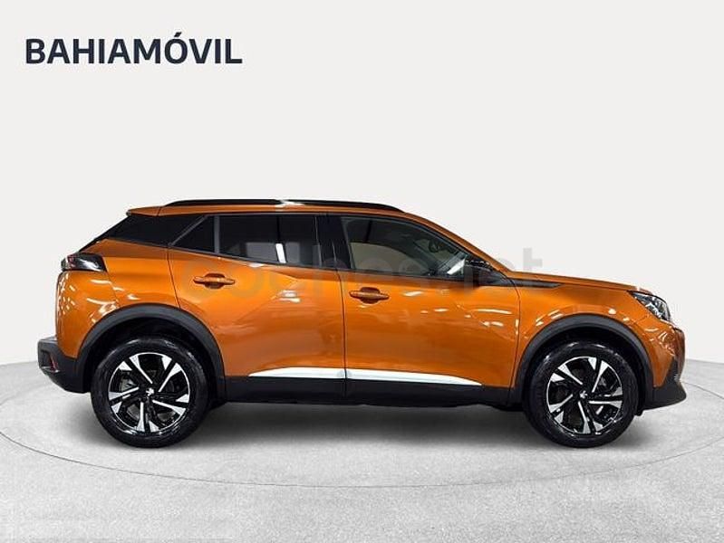 Usado Peugeot 2008 Allure 130 CV (95 kW) 2023 Naranja SUV