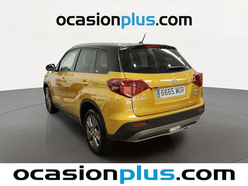 Usado Suzuki Vitara 129 CV (94 kW) 2023 Amarillo SUV