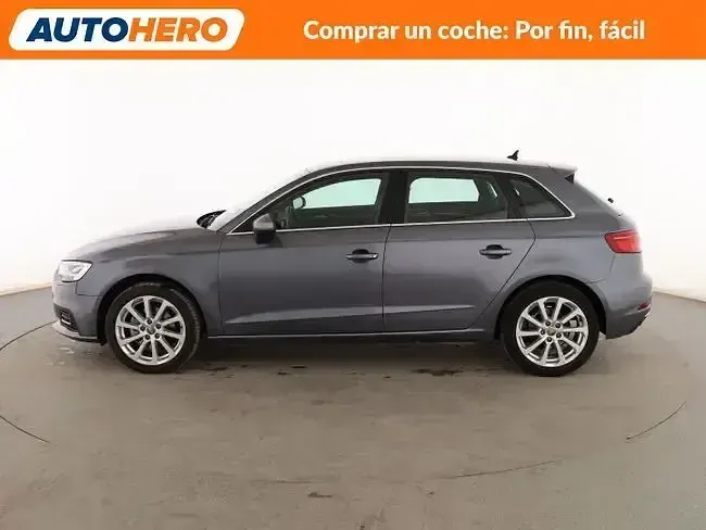 Usado Audi A3 Design 116 CV (85 kW) 2019 Gris Berlina