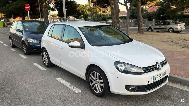 Blanco Usado 2009 VW Golf VI Sport Berlina | 5500 € (Buen precio) - Imagen 1/3