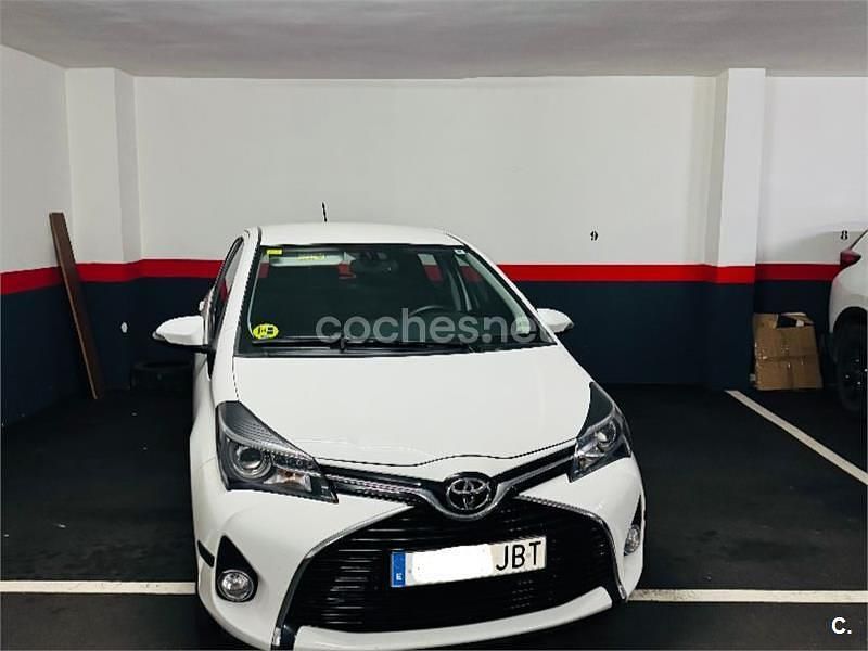 Blanco Usado 2014 Toyota Yaris Advance Berlina | 12.500 € (Precio justo) - Imagen 1/4