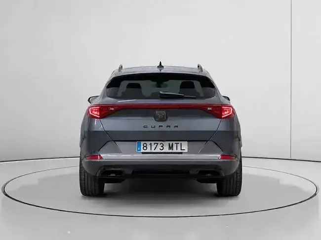 Usado Cupra Formentor 150 CV (110 kW) 2024 Gris SUV