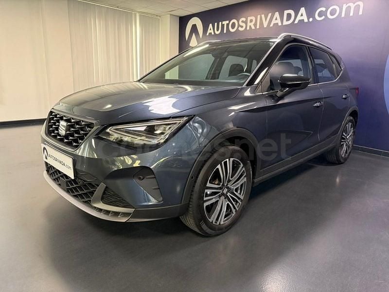 Usado Seat Arona FR 115 HP (84 kW) 2025 Cinzento SUV