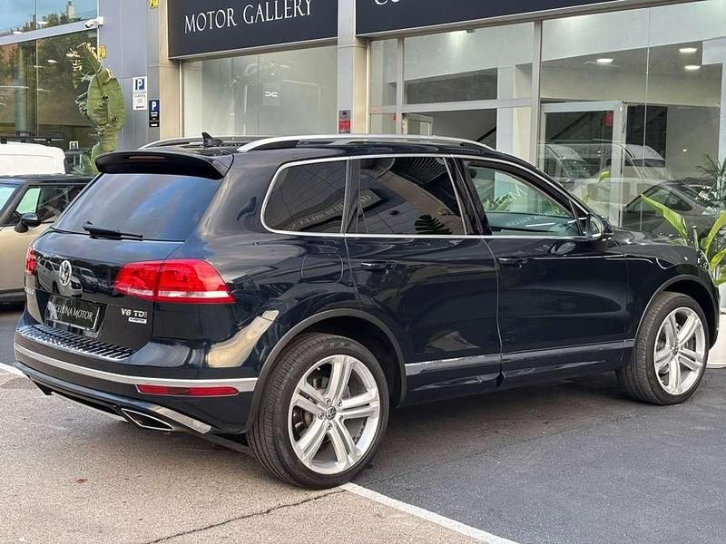 Usado VW Touareg R-line 262 CV (192 kW) 2015 Azul SUV