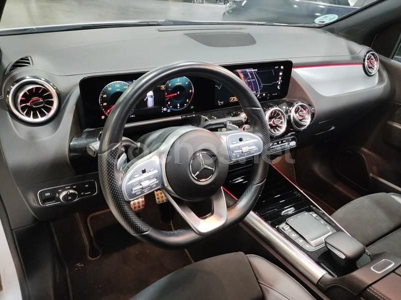 Usado Mercedes B180 116 CV (85 kW) 2021 Blanco Monovolumen