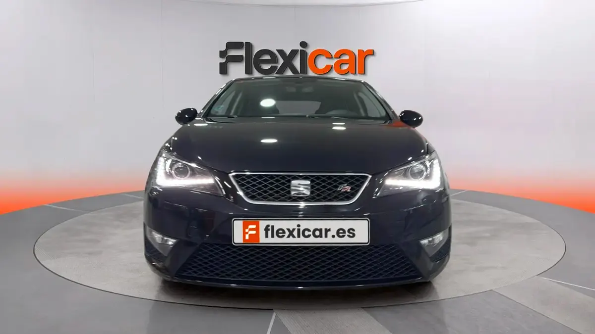 Usado Seat Ibiza FR 110 CV (80 kW) 2017 Negro Berlina