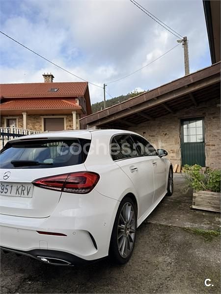 Usado Mercedes A180 109 CV (80 kW) 2019 Blanco Berlina