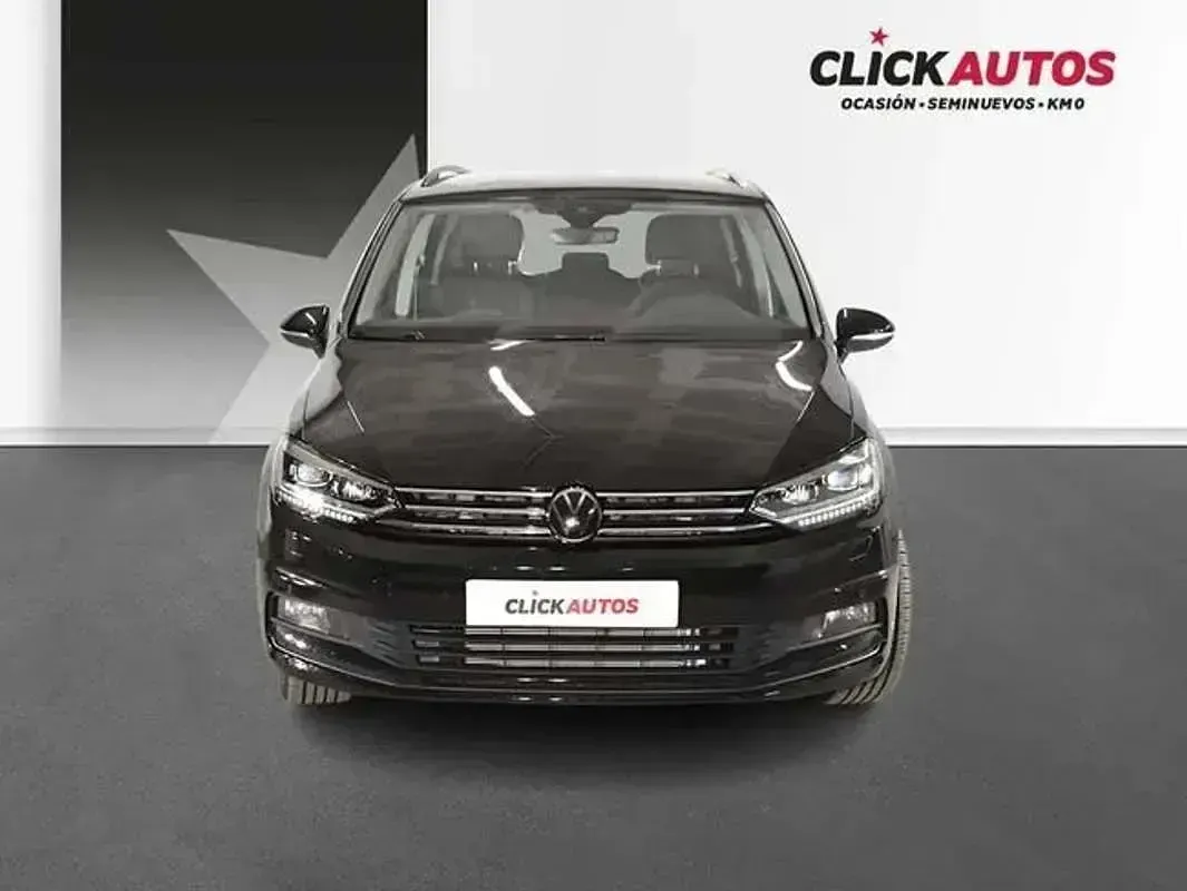 Usado VW Touran 151 CV (111 kW) 2025 Negro Monovolumen