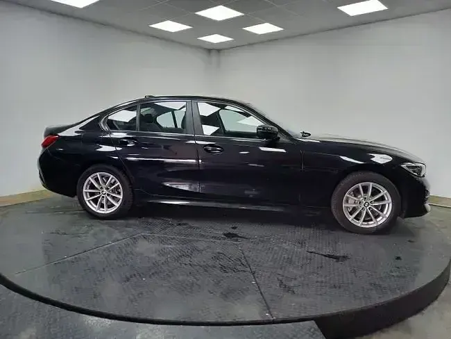 Usado BMW 330e 292 CV (214 kW) 2021 Negro Berlina