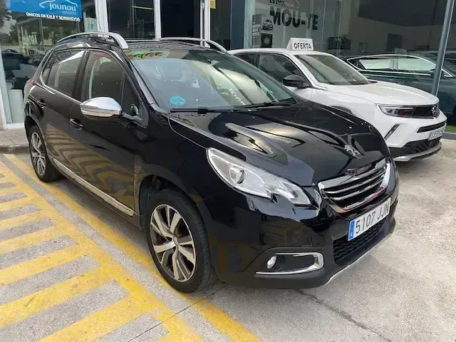 Usado Peugeot 2008 Allure 130 CV (95 kW) 2015 Otro SUV