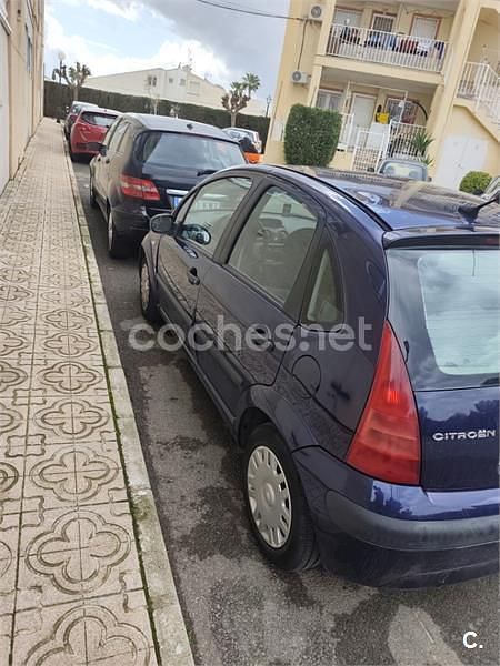 Usado Citroën C3 75 CV (55 kW) 2004 Azul Berlina