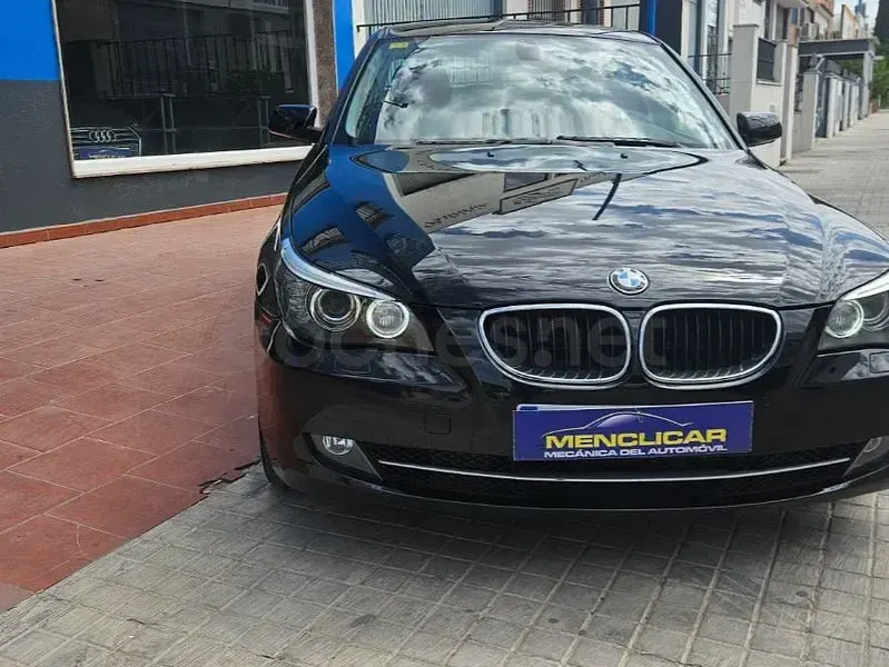 Usado BMW 520 Comfort Edition 177 CV (130 kW) 2008 Negro Berlina