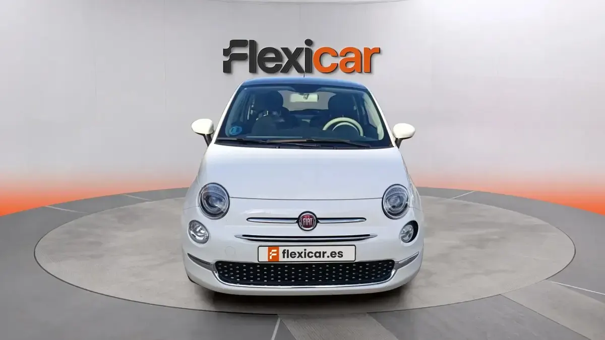 Usado Fiat 500 Dolcevita 70 CV (51 kW) 2023 Blanco Berlina