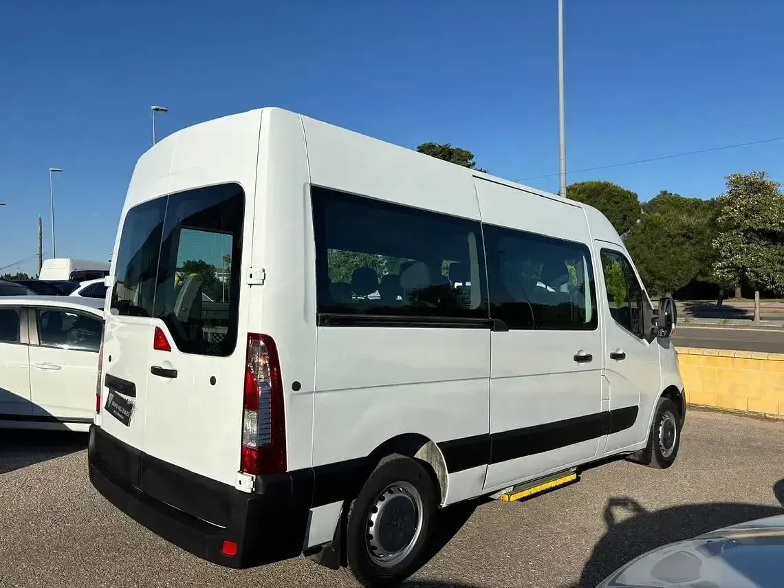 Usado Renault Master 145 CV (106 kW) 2018 Blanco Van