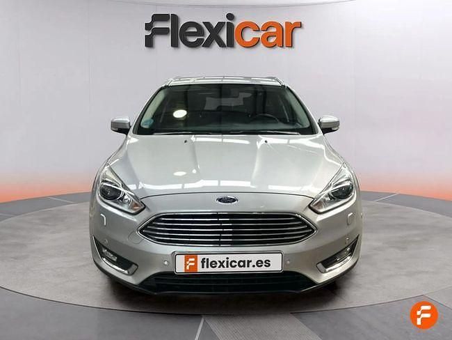 Usado Ford Focus Trend 125 CV (91 kW) 2017 Gris Familiar