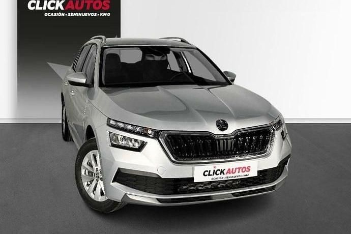 Usado Skoda Kamiq Ambition 95 CV (69 kW) 2024 Negro SUV