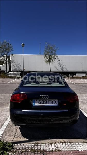 Usado Audi A4 140 CV (102 kW) 2007 Negro Berlina