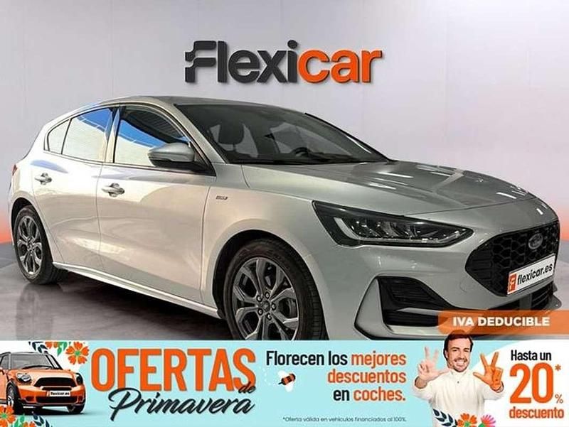Usado Ford Focus ST-Line 155 CV (114 kW) 2023 Gris Berlina