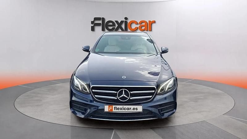 Usado Mercedes E220 194 CV (142 kW) 2020 Azul Berlina