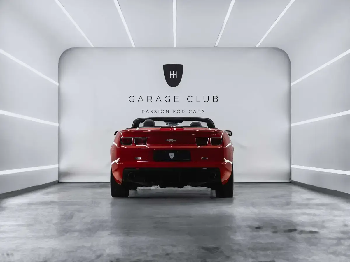 Usado Chevrolet Camaro 405 CV (297 kW) 2013 Rojo Descapotable