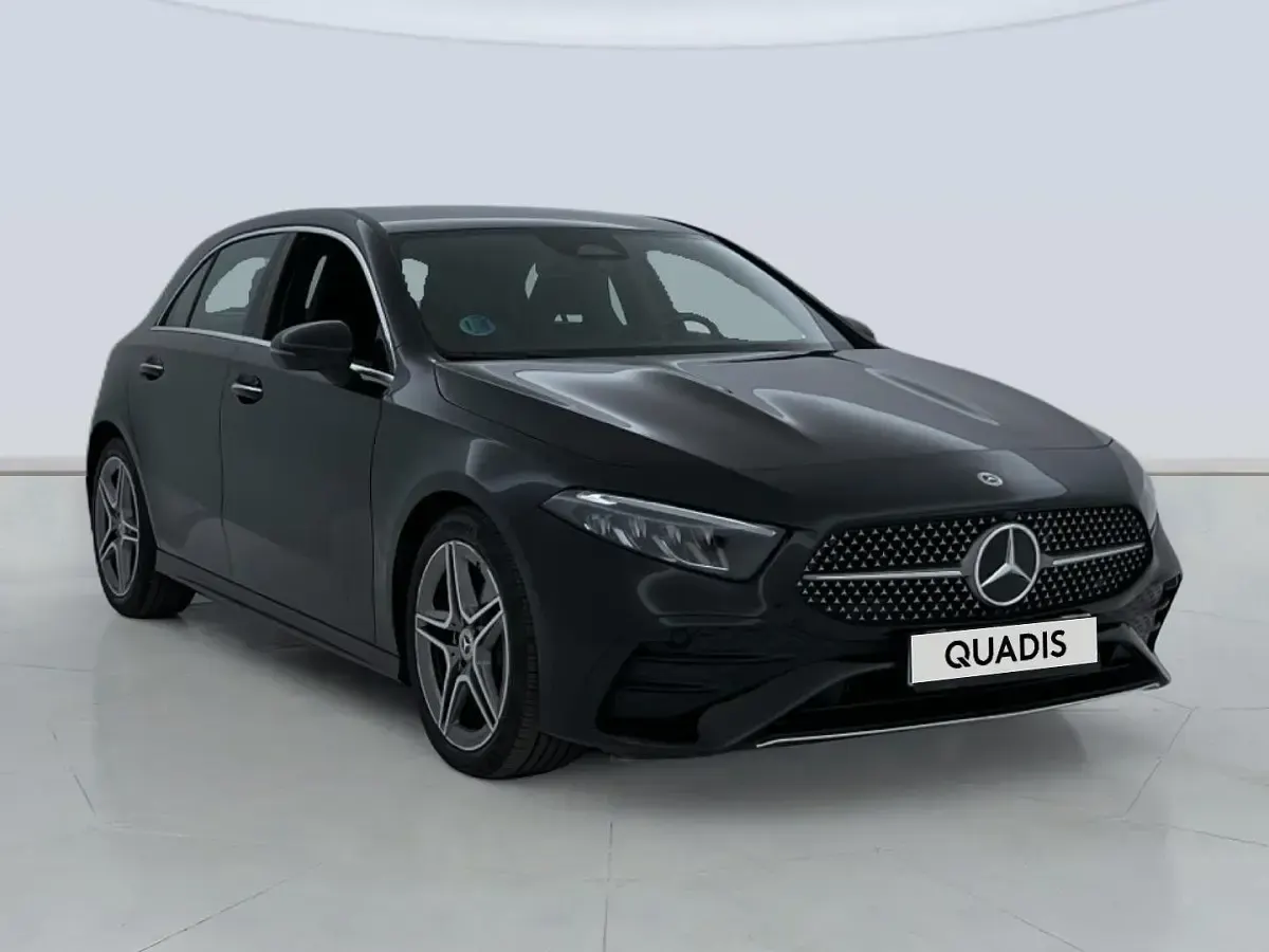 Usado Mercedes A180 136 CV (100 kW) 2025 Negro