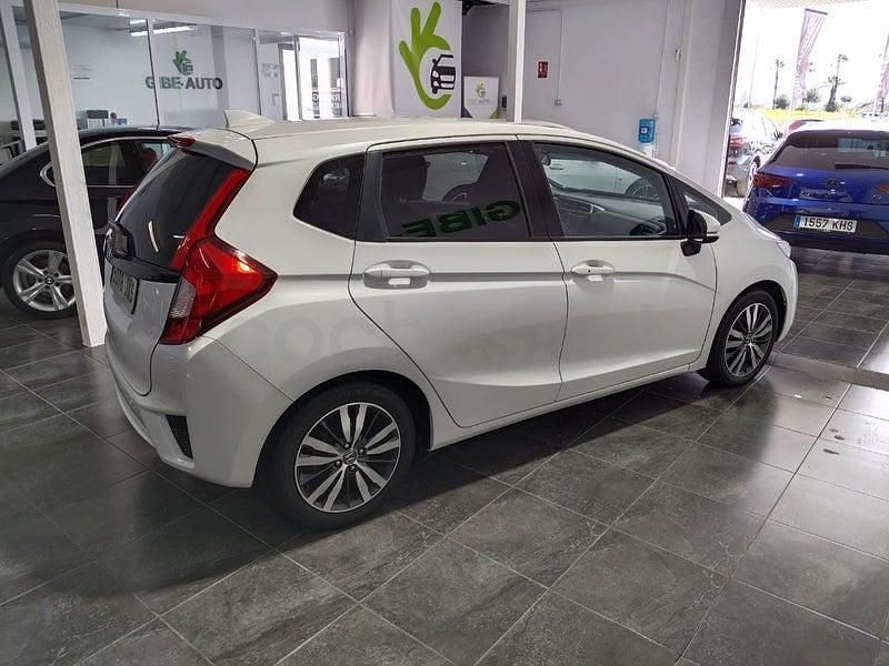Usado Honda Jazz Elegance 102 CV (75 kW) 2017 Blanco Utilitario