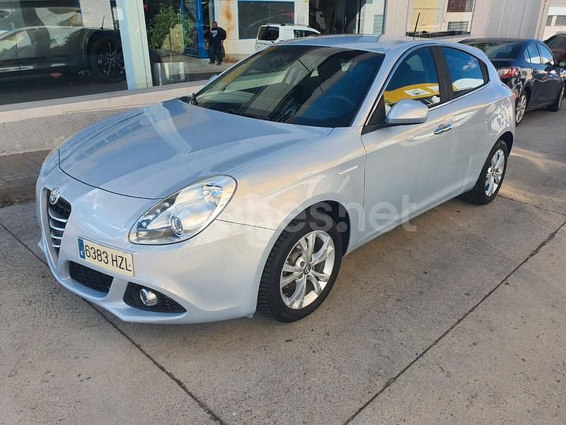 Azul Usado 2014 Alfa Romeo Giulietta Distinctive Utilitario | 10.700 € (Precio justo) - Imagen 1/4