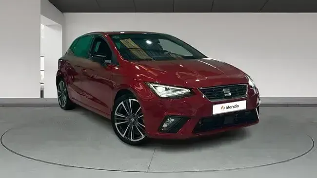 Usado Seat Ibiza FR 115 CV (84 kW) 2024 Rojo Utilitario