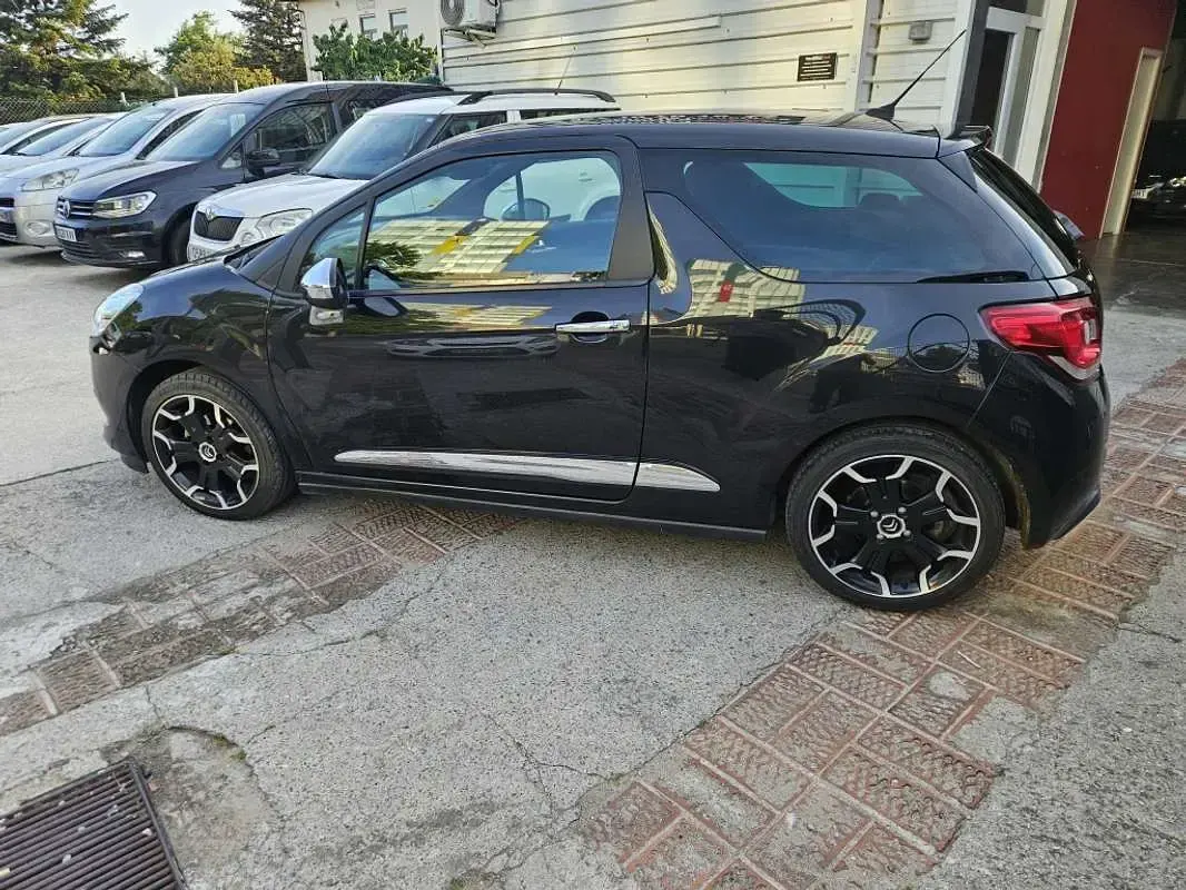 Usado Citroën C-Elysee I Shine 99 CV (72 kW) 2017 Negro Berlina