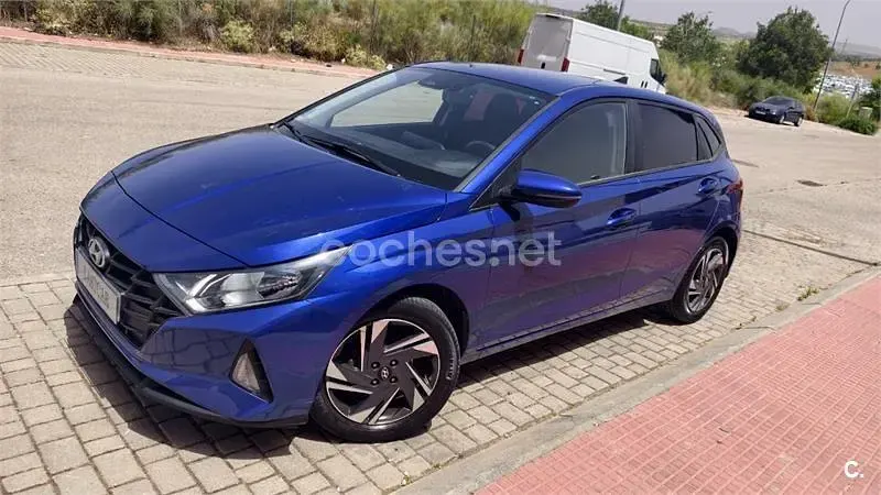 Usado Hyundai i20 84 CV (61 kW) 2020 Azul Utilitario