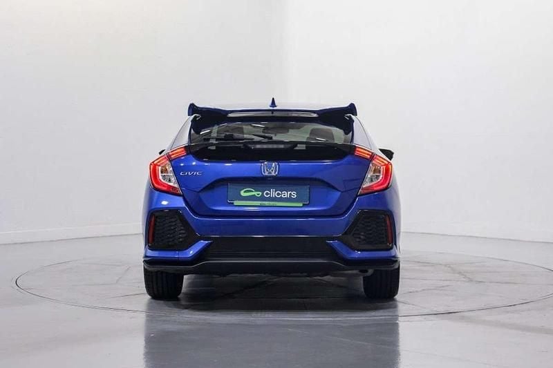 Usado Honda Civic Elegance 120 CV (88 kW) 2019 Azul Berlina