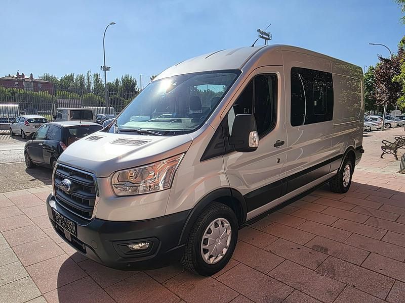 Gris Usado 2021 Ford Transit Limited Familiar | 28.900 € - Imagen 1/4