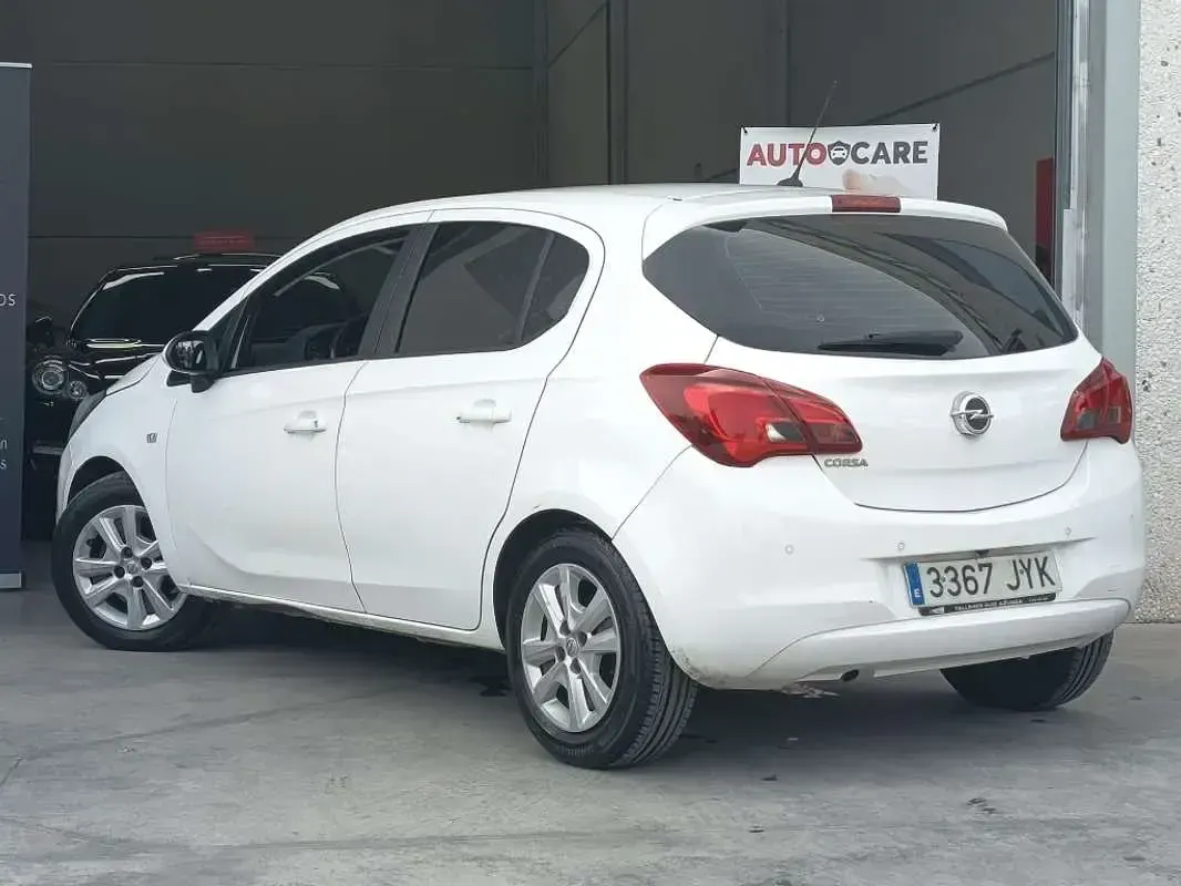 Usado Opel Corsa Selective 90 CV (66 kW) 2017 Blanco Utilitario