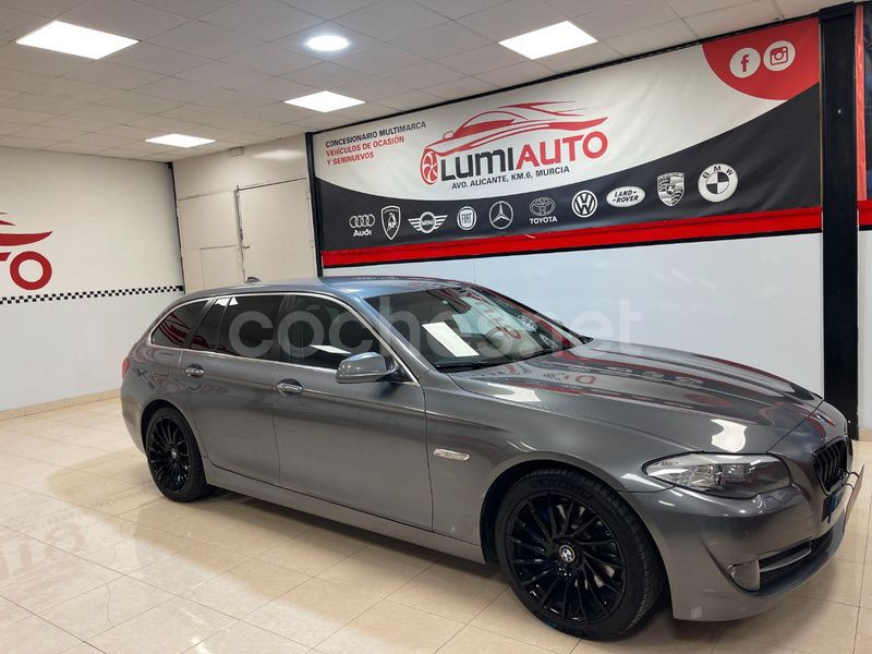Gris / plata Usado 2011 BMW 525 Familiar | 13.900 € (Precio justo) - Imagen 1/4