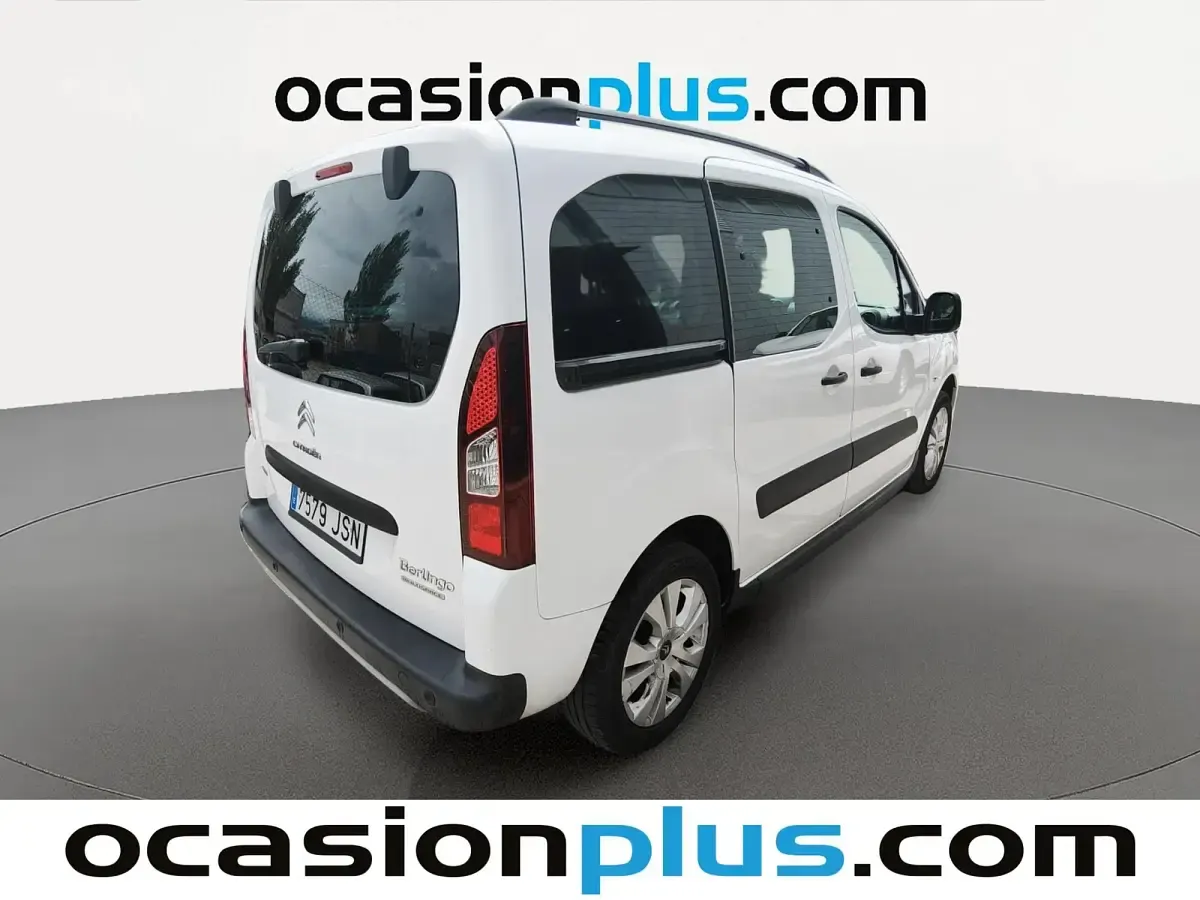 Usado Citroën Berlingo 100 CV (73 kW) 2016 Blanco Monovolumen