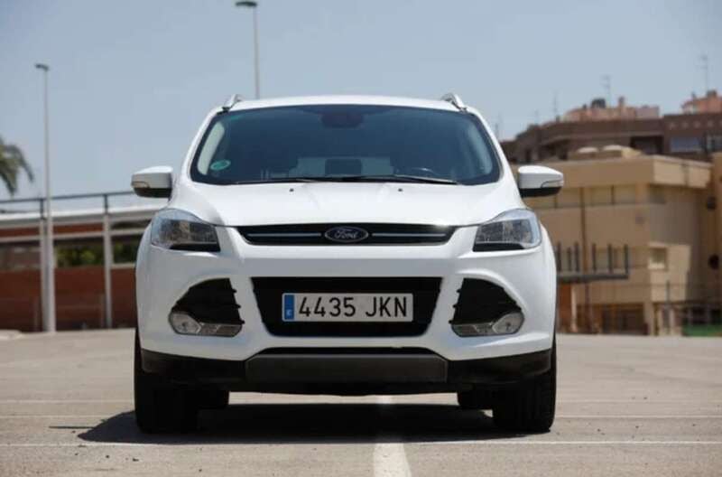 Usado 2015 Ford Kuga Trend SUV | 11.900 € (Precio justo) - Imagen 1/4