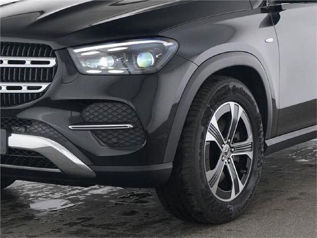 Käytetty Mercedes GLE350 333 HP (244 kW) 2025 Musta