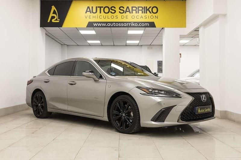 Beige Usado 2022 Lexus NX300h SUV | 40.900 € - Imagen 1/4