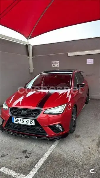Usado Seat Ibiza FR 115 CV (84 kW) 2018 Rojo Utilitario