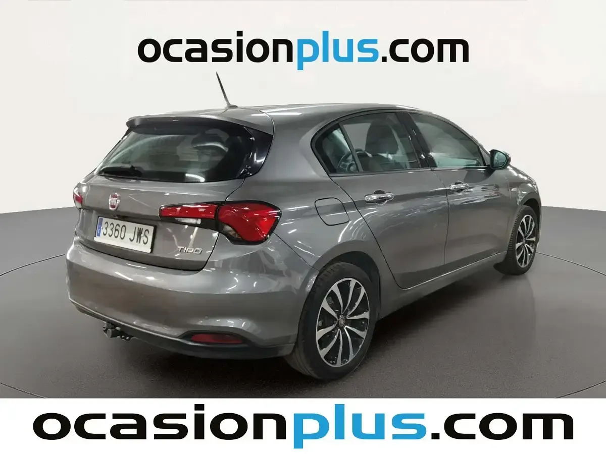Usado Fiat Tipo Lounge 120 CV (88 kW) 2017 Gris Berlina