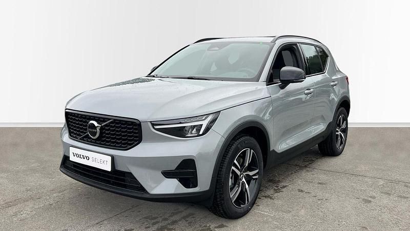 Nuevo Volvo XC40 Plus 163 CV (119 kW) 2025 Gris SUV