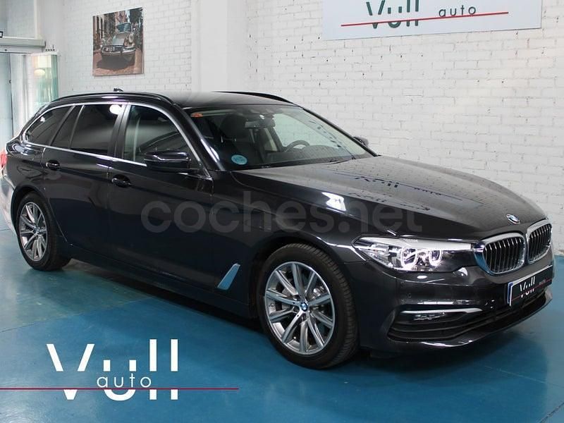 Usado BMW 530 Comfort Edition 265 CV (194 kW) 2019 Gris / plata Familiar