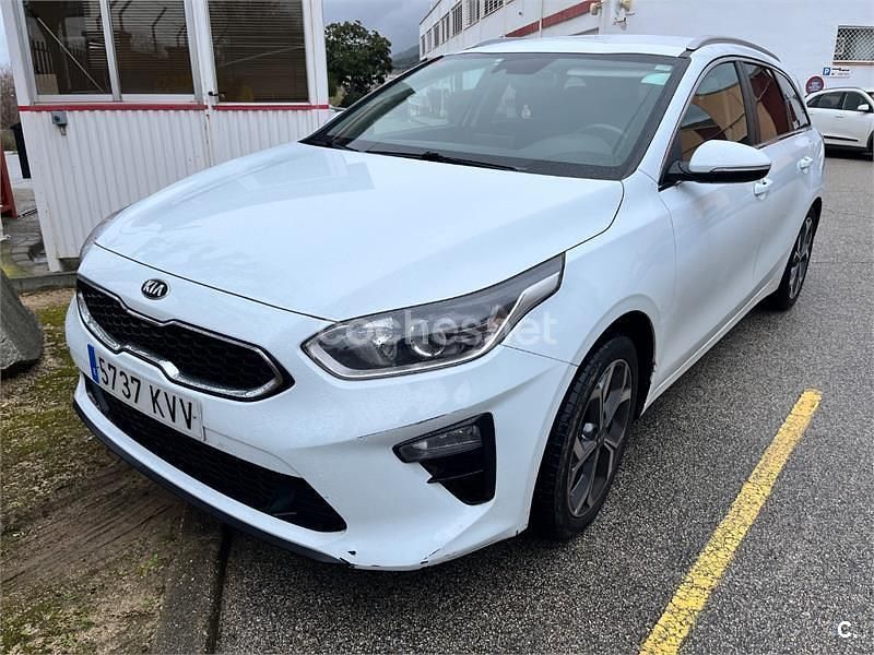 Usado Kia Ceed 115 CV (84 kW) 2019 Blanco Utilitario