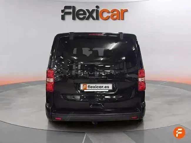 Usado Peugeot Traveller Business-Line 180 CV (132 kW) 2024 Negro Monovolumen
