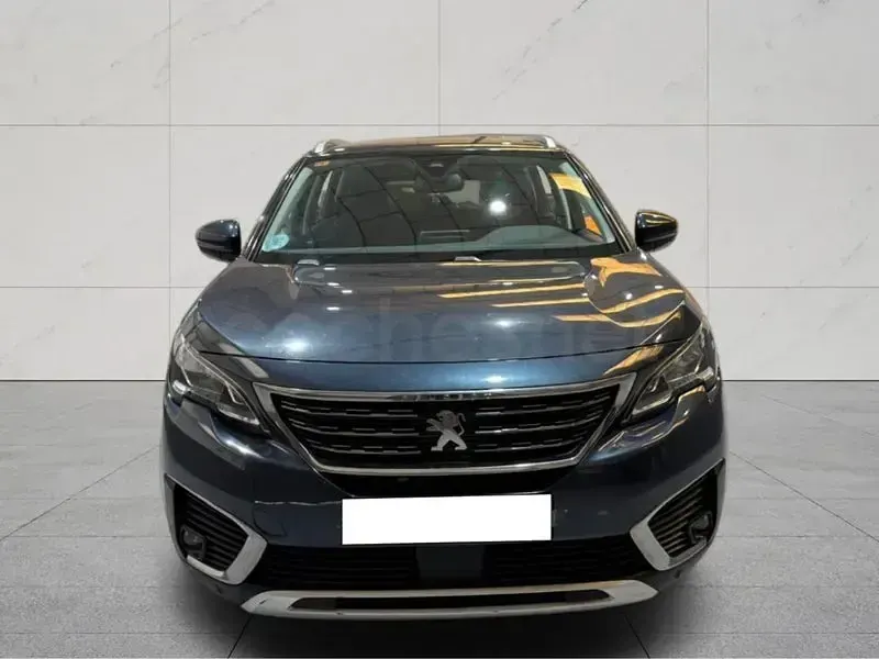 Usado Peugeot 5008 GT-line 150 CV (110 kW) 2018 Azul SUV