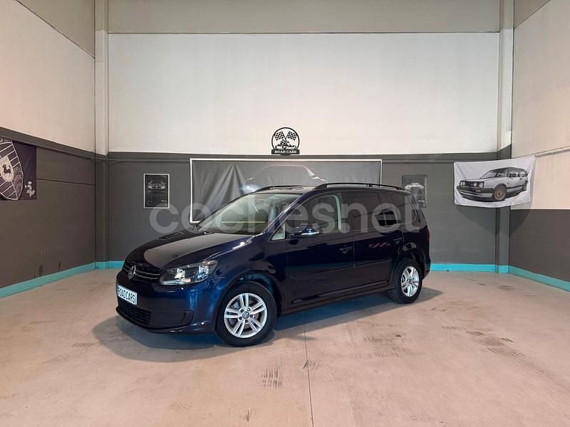 Azul Usado 2014 VW Touran Advance Monovolumen | 13.500 € (Un poco caro) - Imagen 1/4