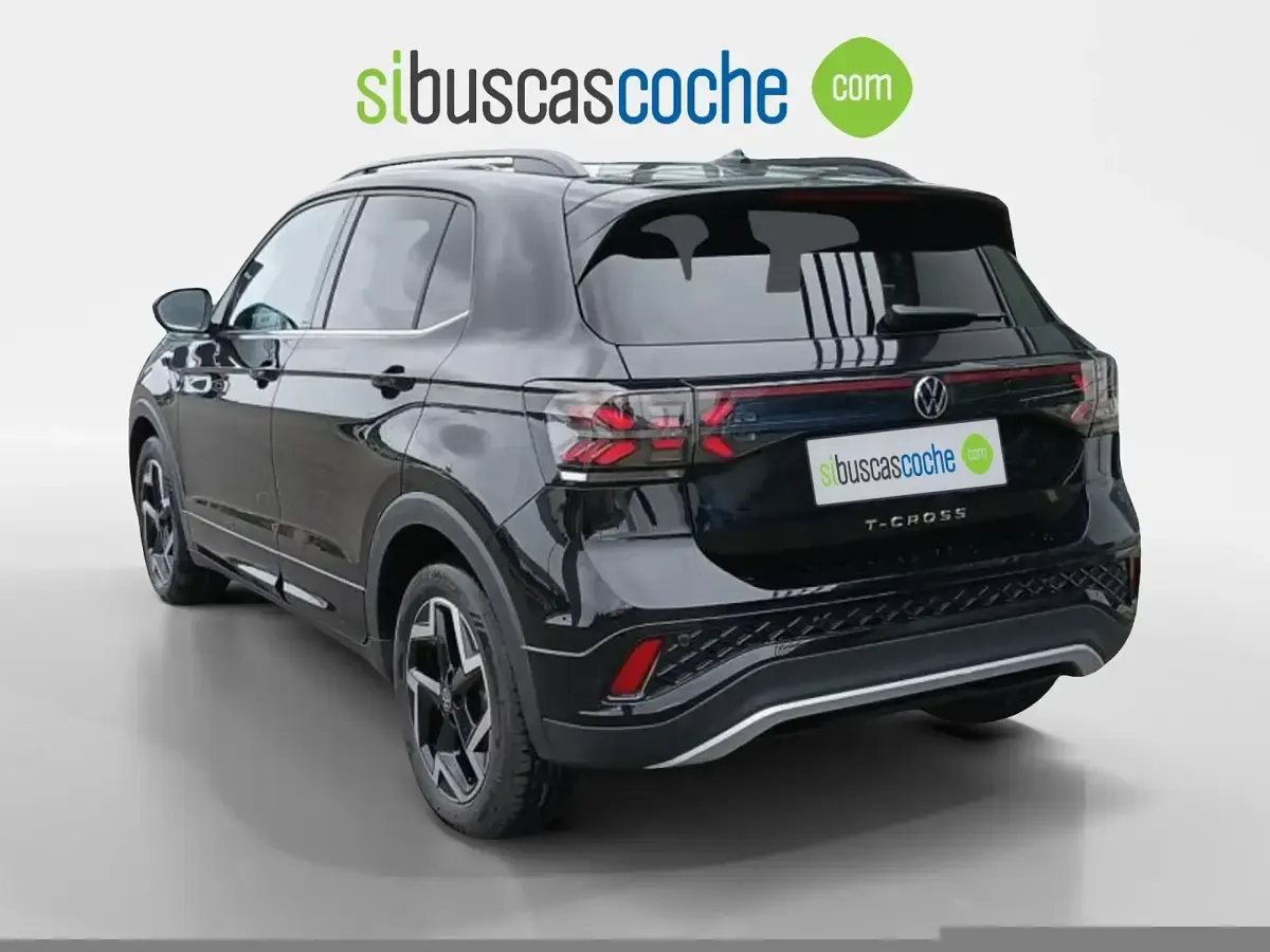 Usado VW T-Cross R-line 150 CV (110 kW) 2025 Negro SUV